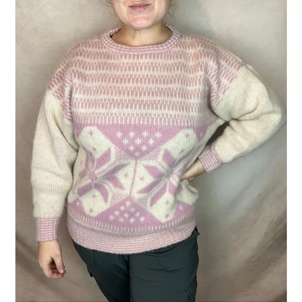 Vintage Pink Snowflake Sweater 100% Wool Size Large Iceland Plus Size